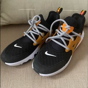 NEW Nike Running Shoes (Boys 6.5, Women’s 8)